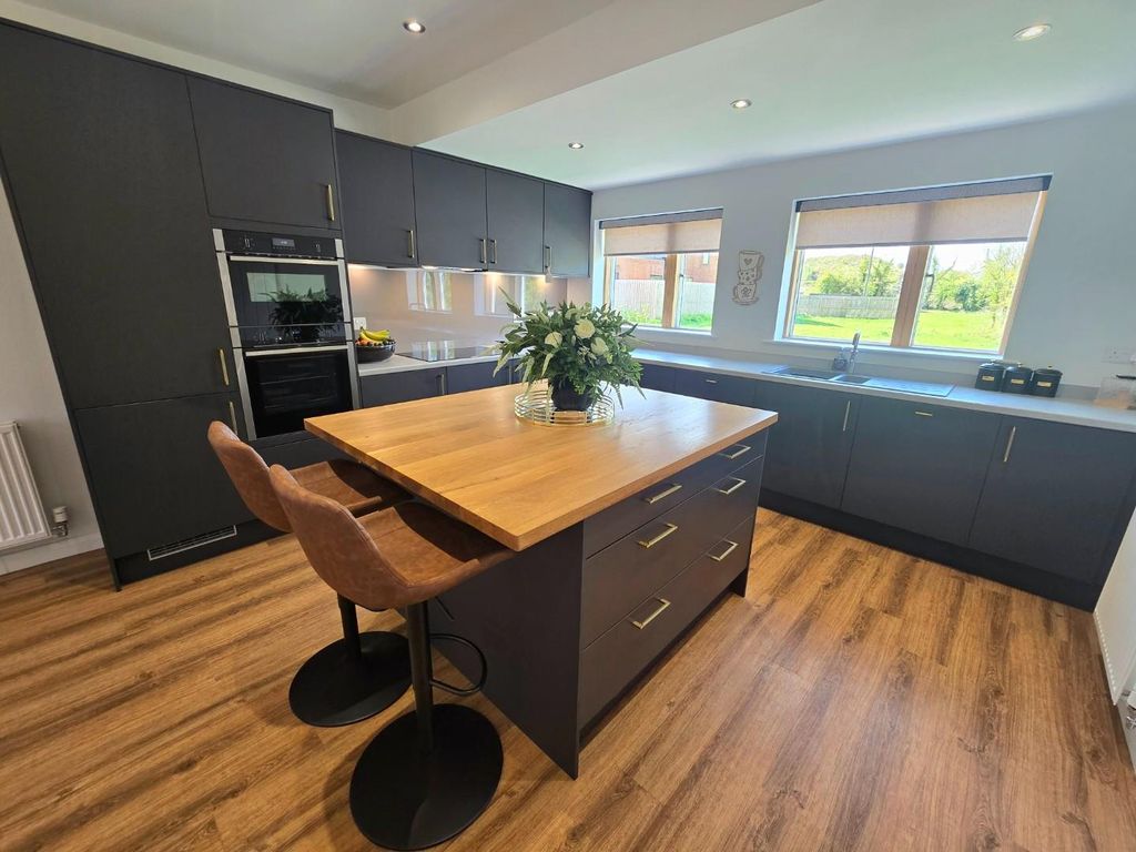 Additional image 3 of 5 bed detached house for saleChestnut Tree Lane, Middleton St. George, Darlington DL2