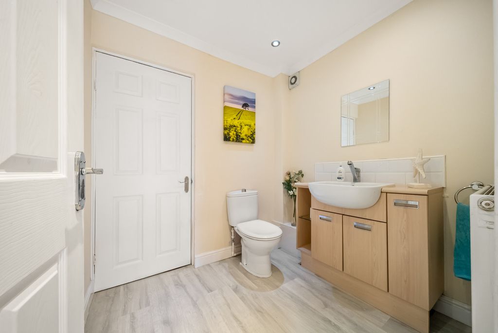 Additional image 9 of 4 bed semi-detached house for saleBlithfield Drive, Brierley Hill DY5