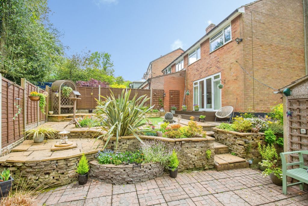 Additional image 25 of 3 bed semi-detached house for saleOakwood Close, Grendon, Warwickshire CV9