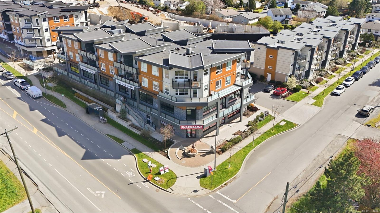 205-525 Third Street, Nanaimo, BC, V9R 1W7
