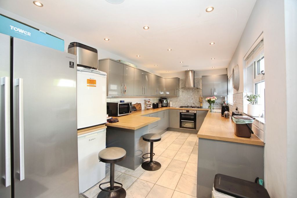 Additional image 6 of 3 bed end terrace house for saleWalmer Road, Newport NP19
