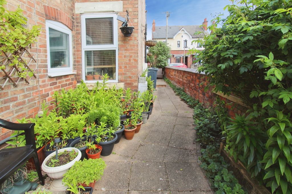Additional image 20 of 2 bed flat for saleVictoria Street, Long Eaton, Long Eaton NG10