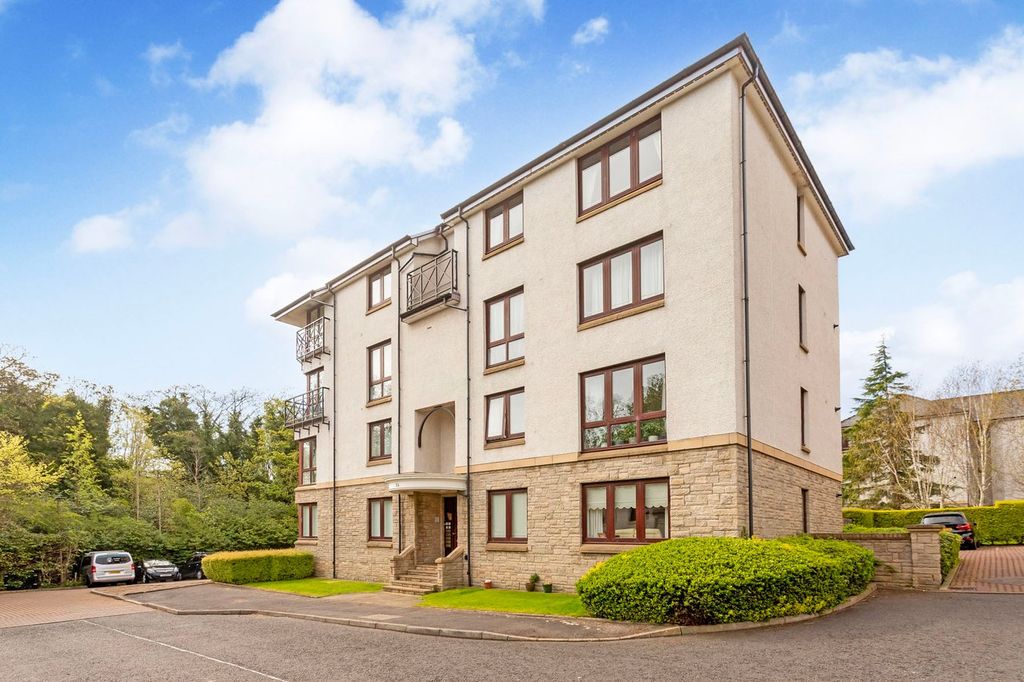 3 bed flat for saleGreenpark, Edinburgh EH17