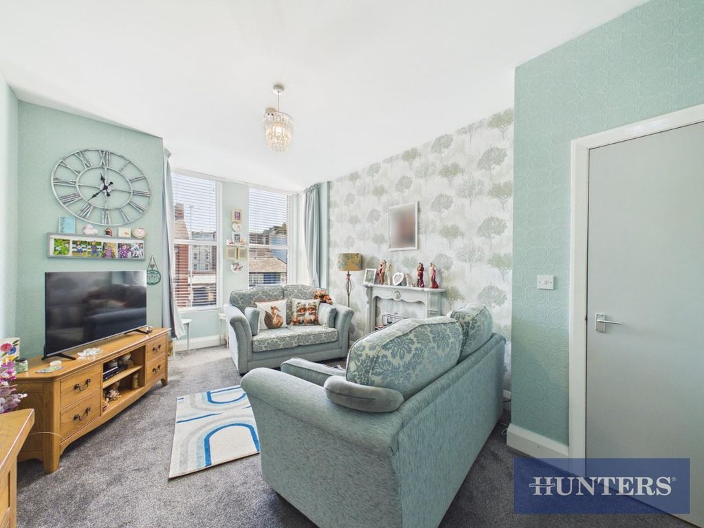 Additional image 2 of 2 bed flat for saleFlamborough Road, Bridlington, East Riding Of Yorkshire YO15
