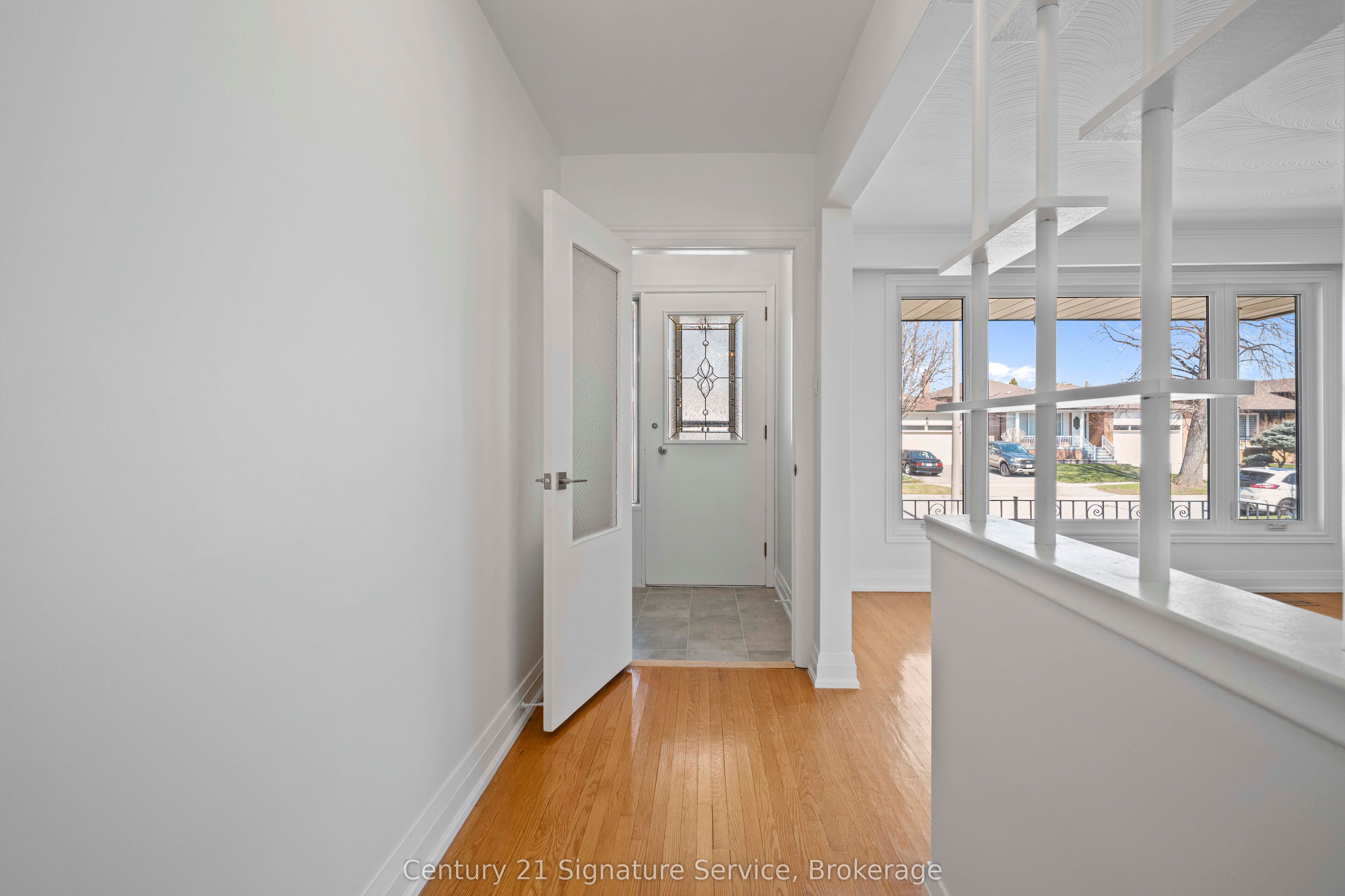 Additional image 3 of 2362 Denise Road, Mississauga, ON, L4X 1J4