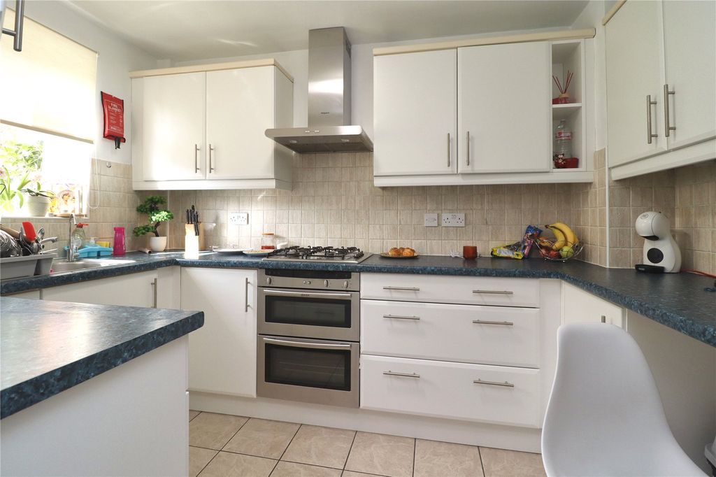 Additional image 2 of 3 bed end terrace house for saleWoking, Surrey GU21