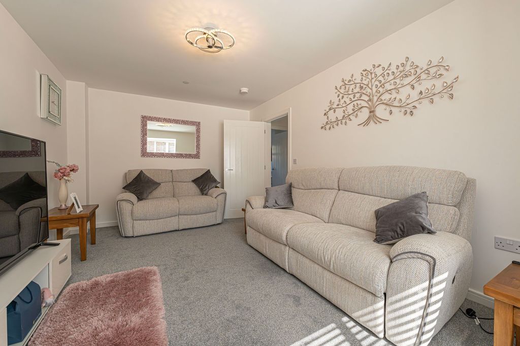 Additional image 14 of 3 bed semi-detached house for saleChapel Field Way, Newport NP19