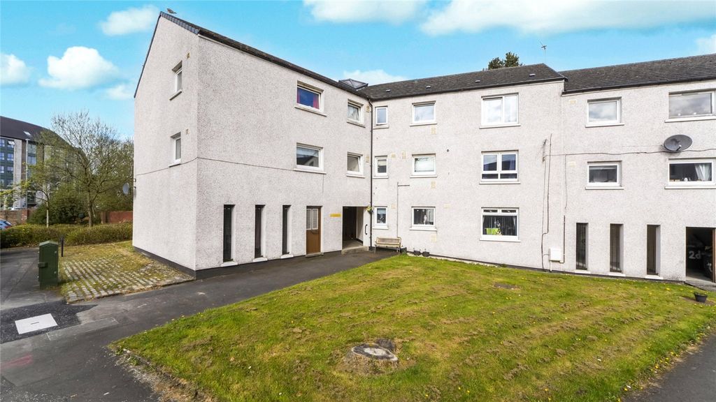 3 bed flat for saleTarbolton Road, Cumbernauld, Glasgow, North Lanarkshire G67