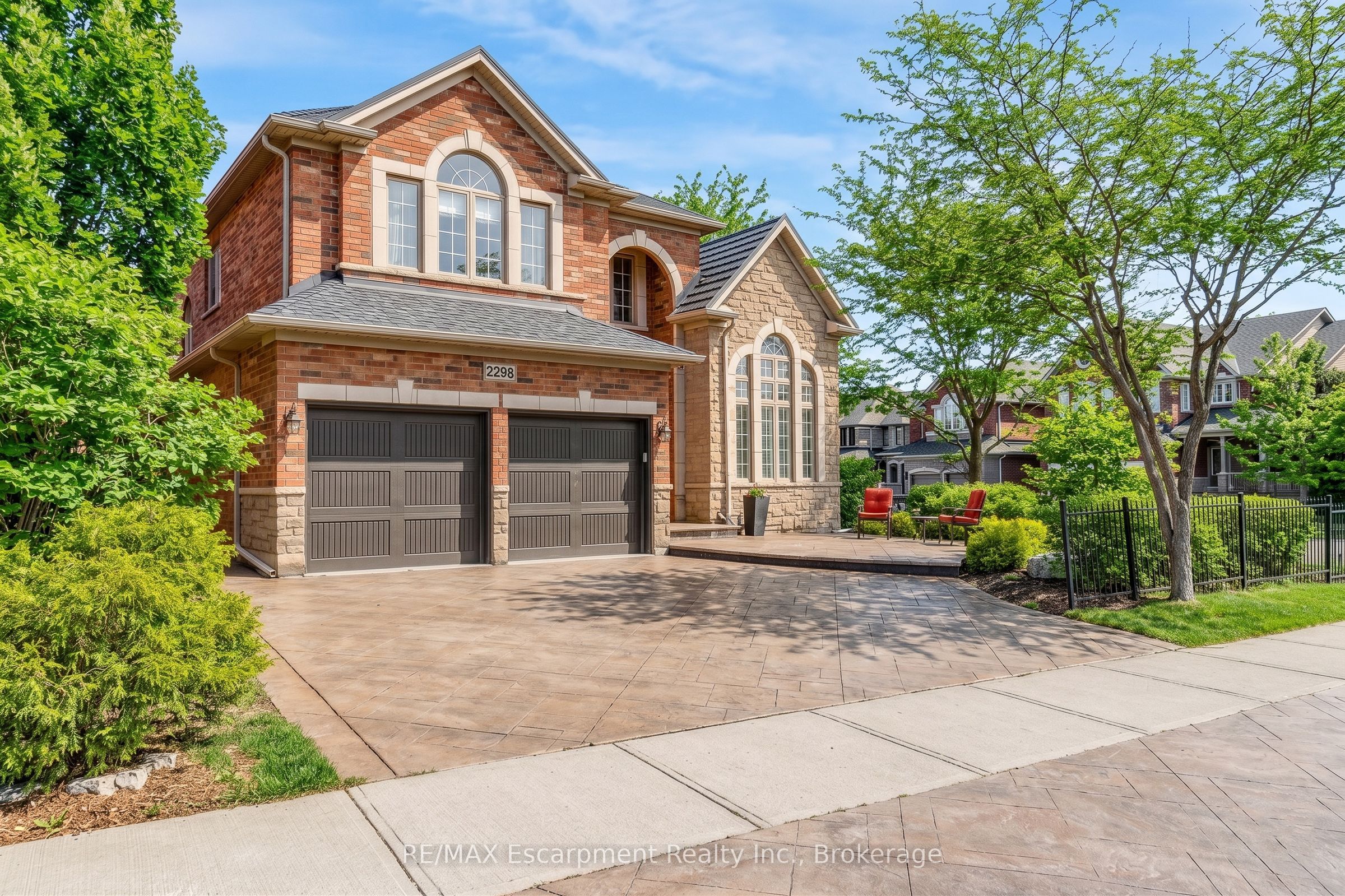 2298 Salcome Drive, Oakville, ON, L6H 7N2