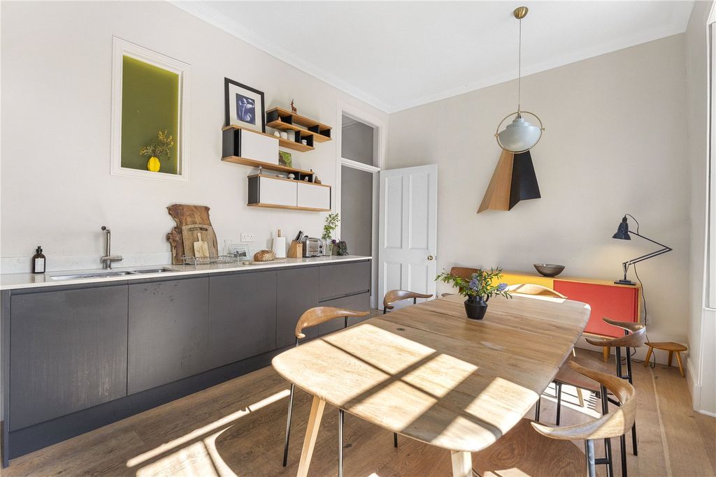 Additional image 3 of 4 bed terraced house for saleSt. Leonards Bank, Newington, Edinburgh EH8