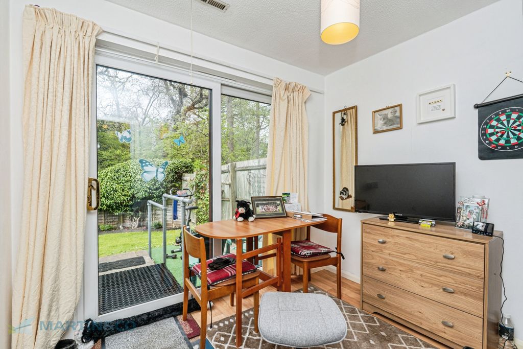 Additional image 10 of 2 bed semi-detached bungalow for saleBainton Mead, Woking, Surrey GU21