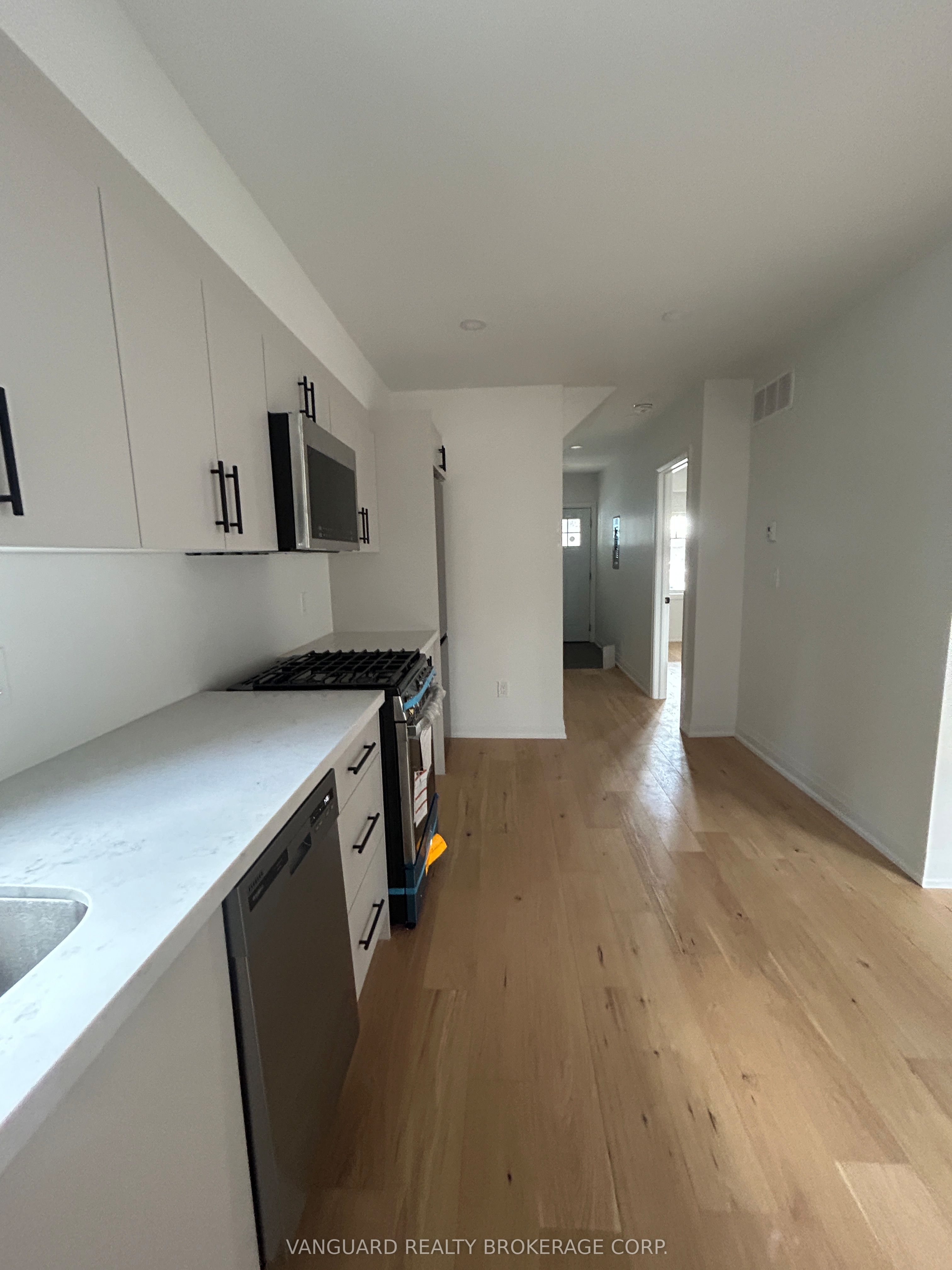 A-12 Franklin Avenue, Toronto, ON, M2N 1B6 photo 3