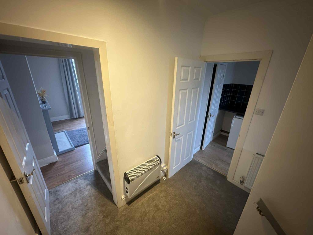 Additional image 6 of 2 bed flat for saleAlcester Road, Studley B80