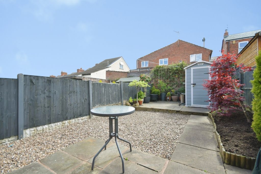 Additional image 13 of 2 bed terraced house for saleSanforth Street, Chesterfield, Derbyshire S41