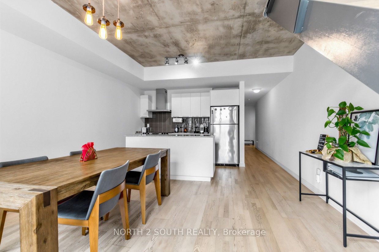 Additional image 6 of 225-95 Bathurst Street, Toronto, ON, M5V 0H7