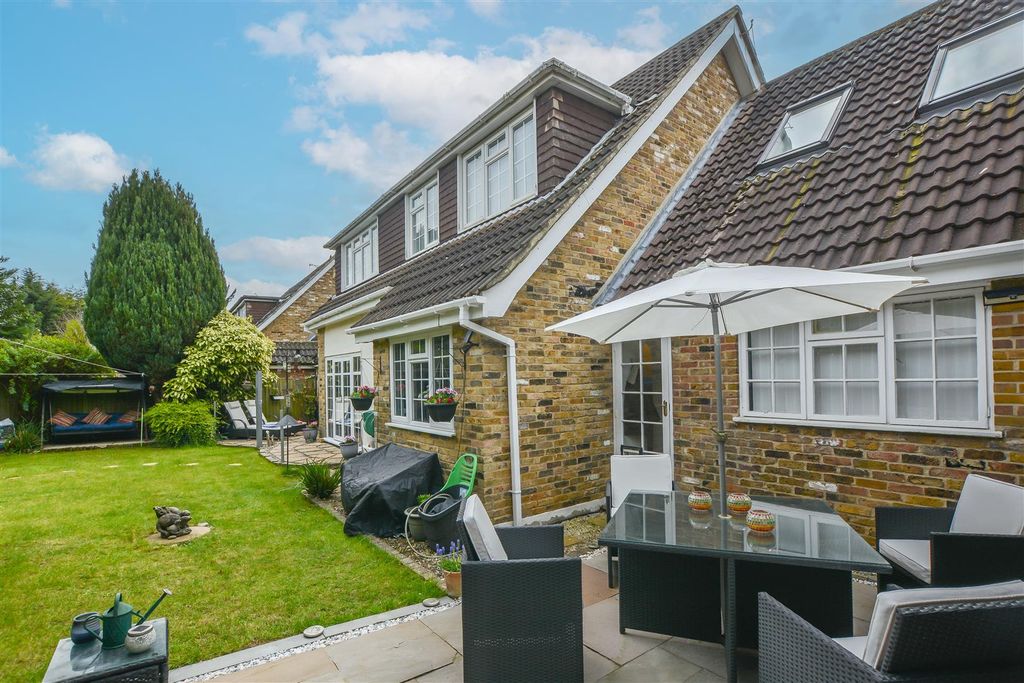 Additional image 27 of 4 bed detached house for salePlovers Barron, Wyatts Green, Brentwood CM15