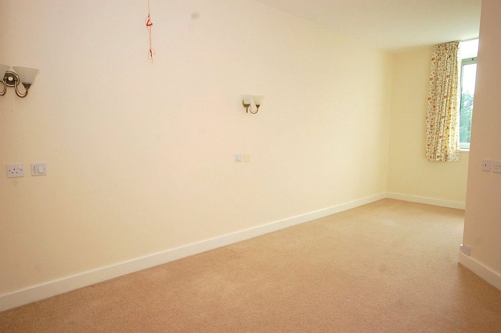 Additional image 5 of 1 bed flat for saleSpringwood Gardens, Belper, Derbyshire DE56
