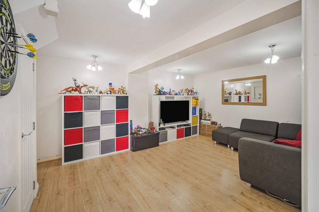 Additional image 6 of 3 bed detached house for saleUnder The Meio, Abertridwr, Caerphilly CF83