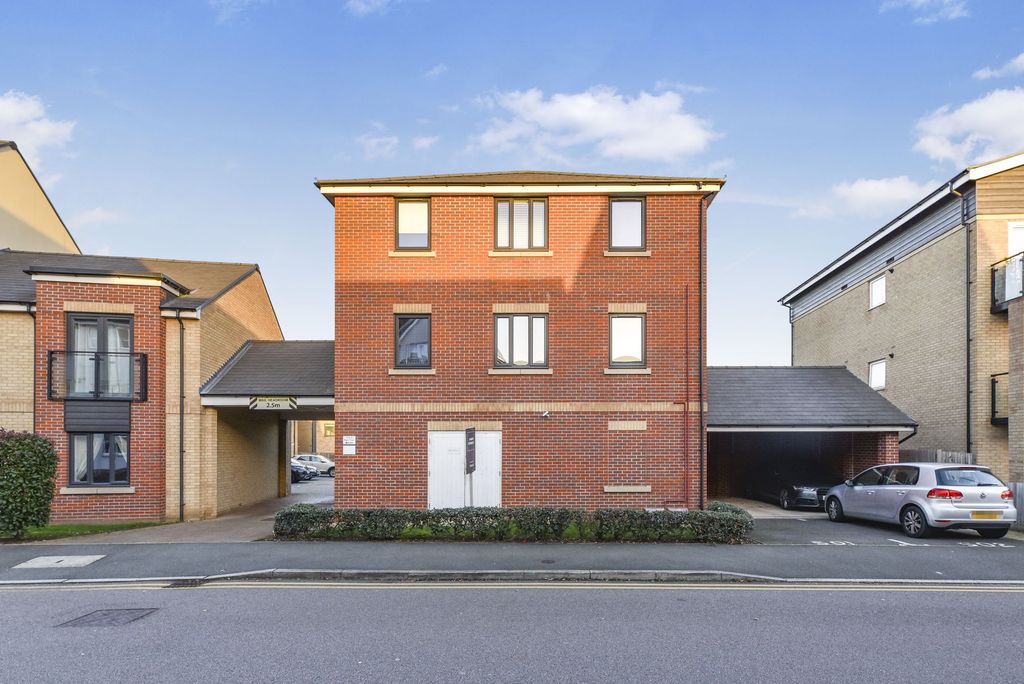 Additional image 13 of 2 bed flat for saleSullivan Court, Biggleswade SG18