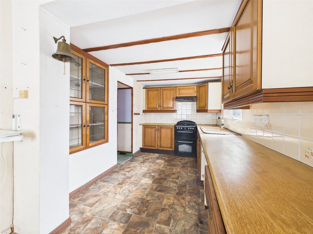 1 bed flat for saleBurn View, Bude, Cornwall EX23 photo 3