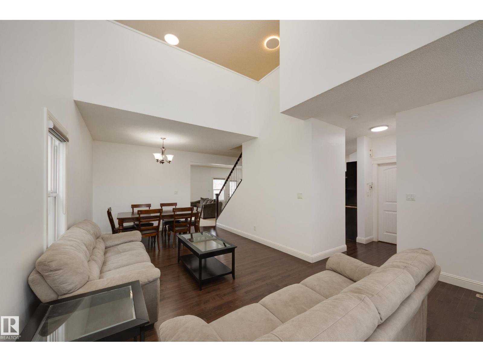 Additional image 5 of 6131 10 Avenue SW, Edmonton, AB, T6X0M3
