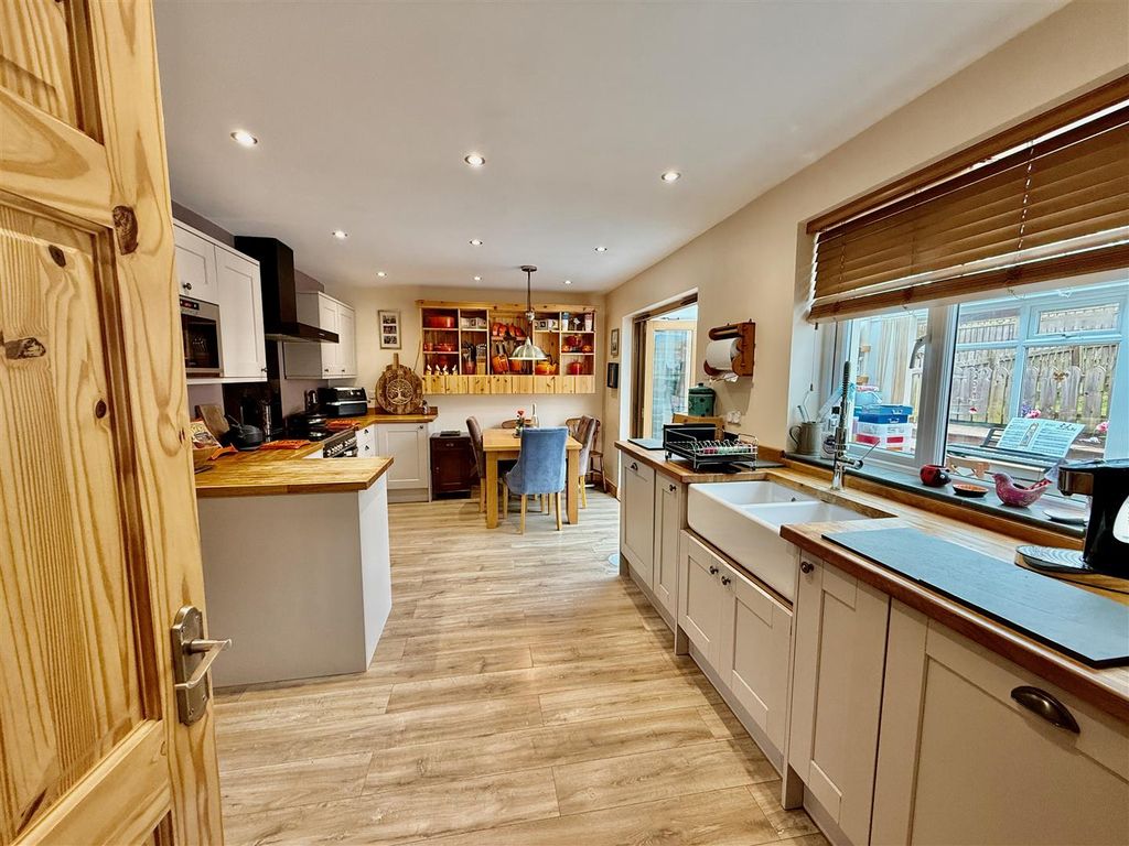 Additional image 5 of 3 bed semi-detached house for saleFairway, Blaydon-On-Tyne NE21