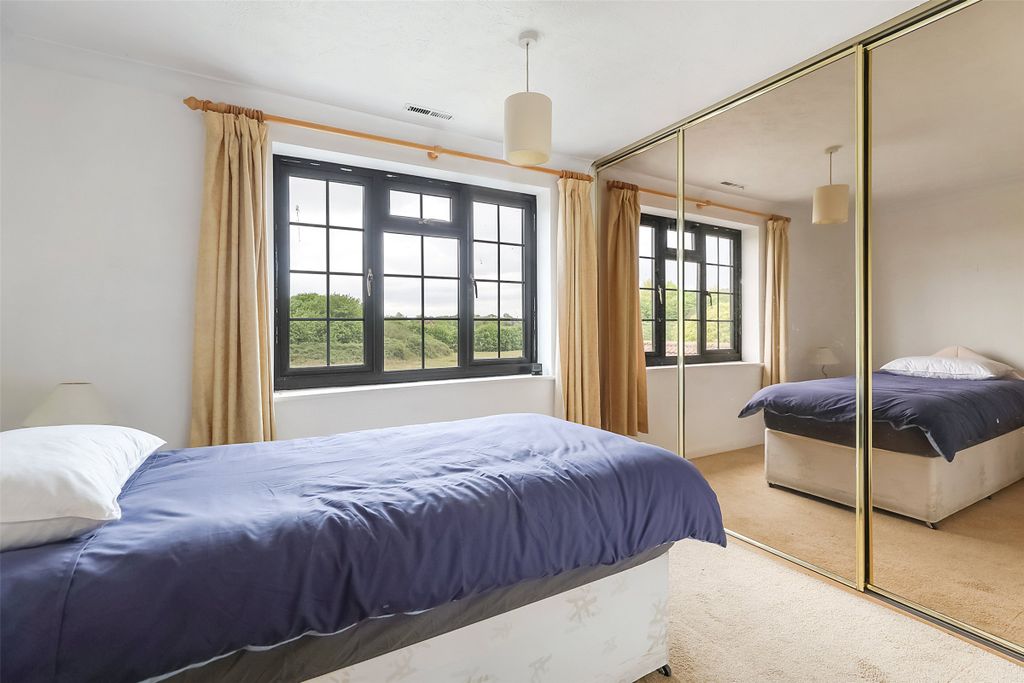 Additional image 8 of 3 bed end terrace house for saleBarleymow Court, Betchworth, Surrey RH3