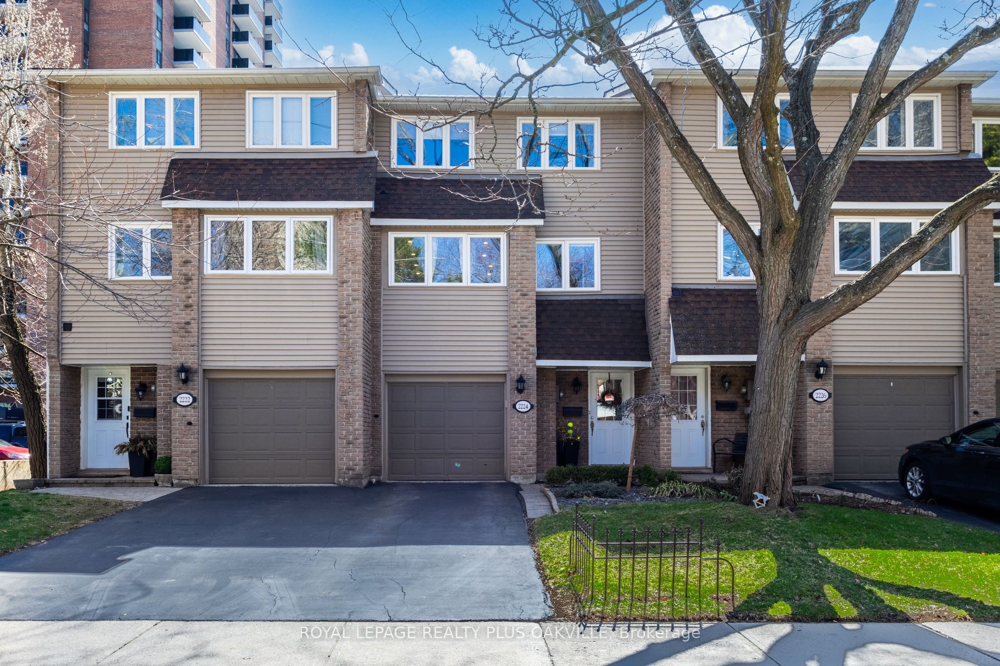 Additional image 3 of 2224 Marine Drive, Oakville, ON, L6L 1C1