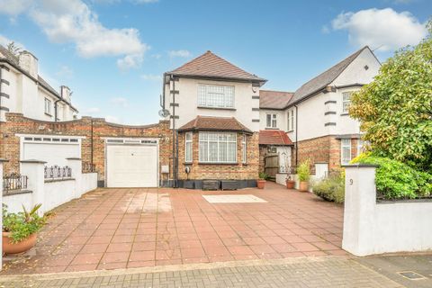 Birchen Grove, Kingsbury, London NW9
