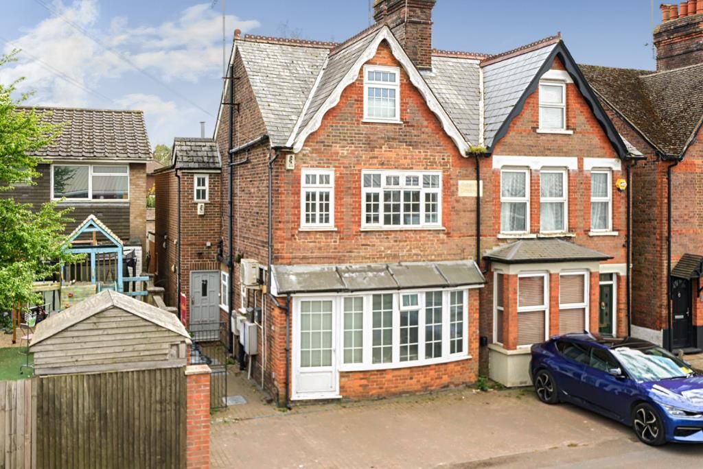 2 bed maisonette for saleAmersham, Buckinghamshire HP7