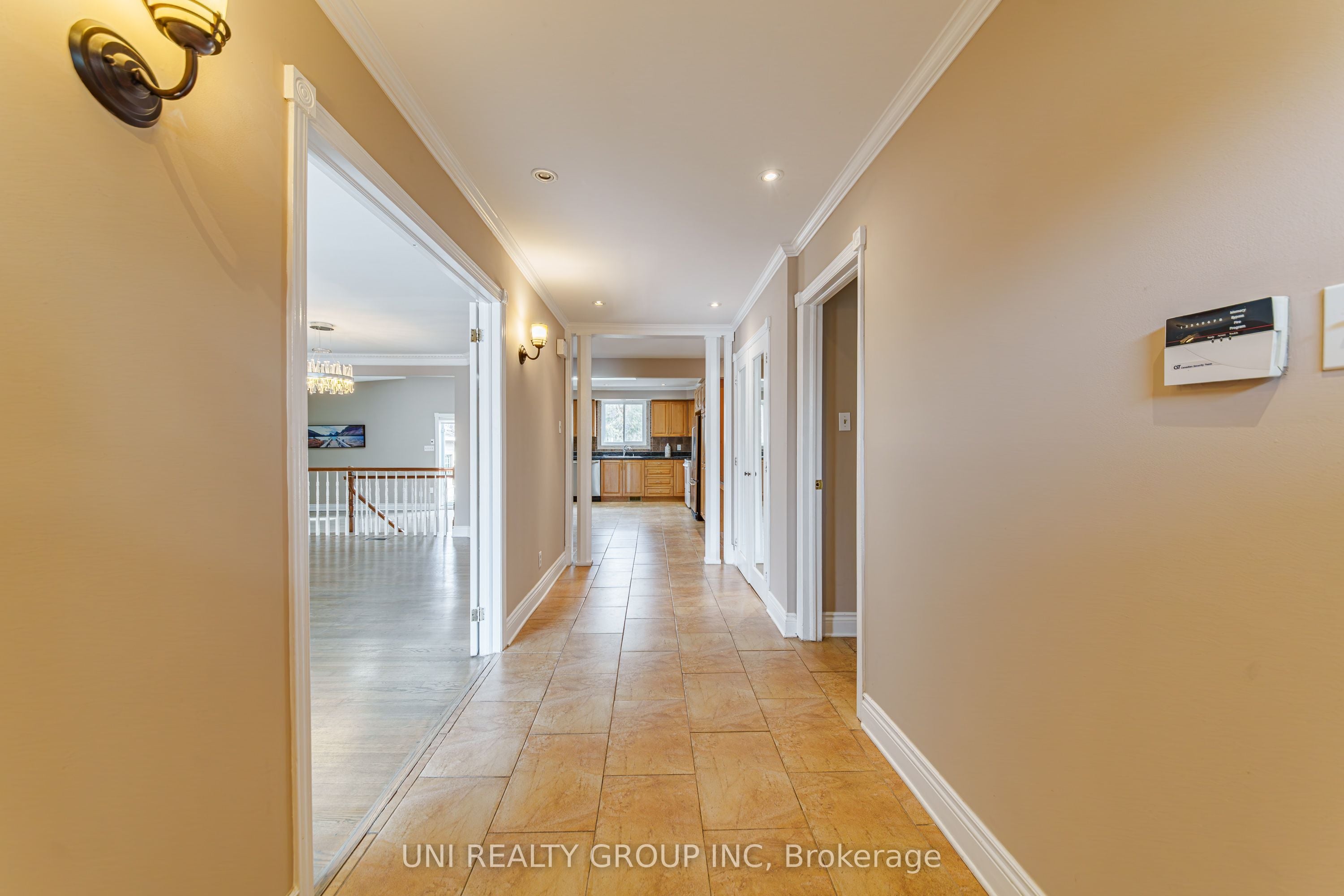 Additional image 3 of 17 Forest Park Avenue, Ottawa, ON, K2E 5A2