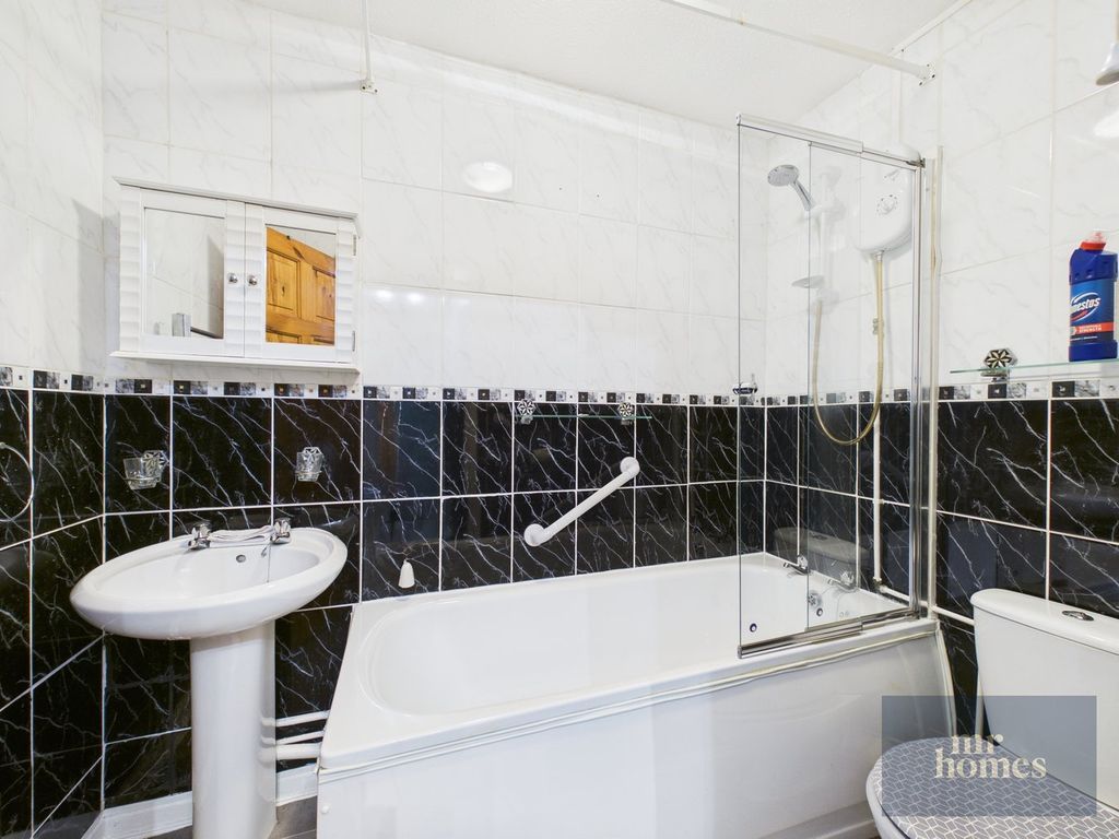 Additional image 8 of 2 bed flat for saleLaleston Close, Cardiff CF5