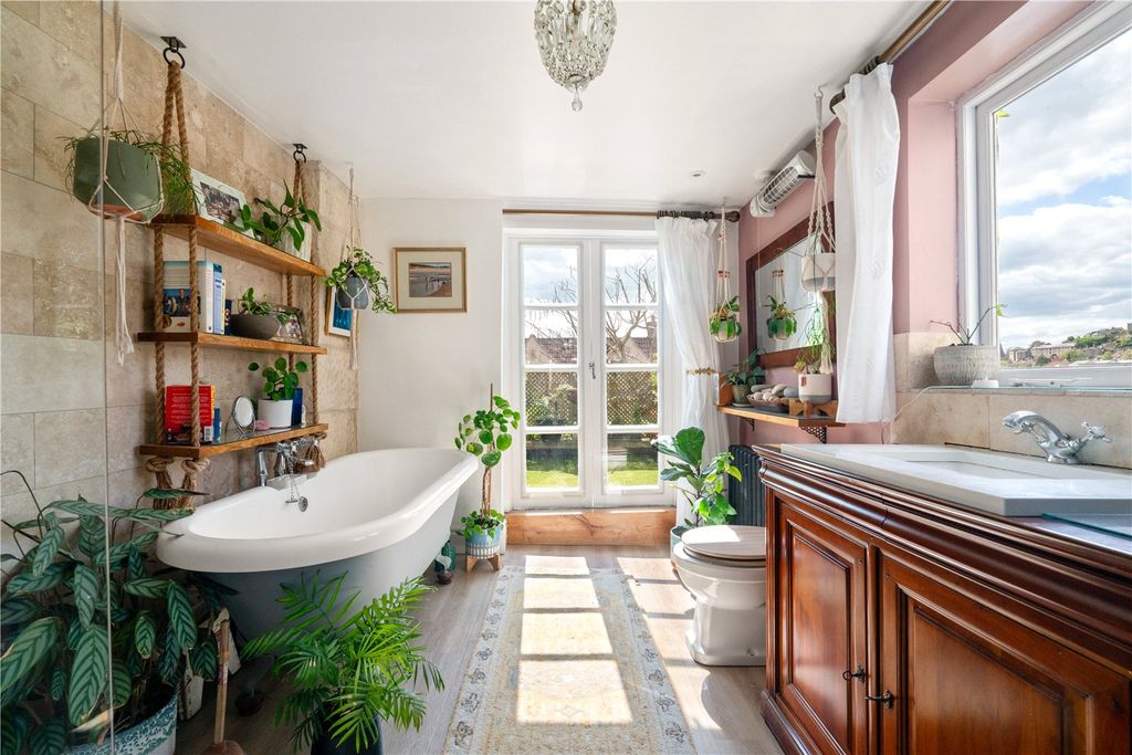 Additional image 12 of 4 bed terraced house for saleSilver Street, Bradford On Avon BA15