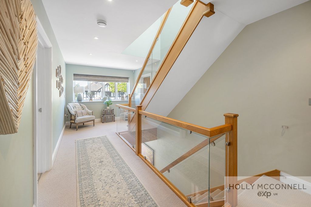 Additional image 14 of 6 bed detached house for saleBird In Hand Lane, Bromley BR1