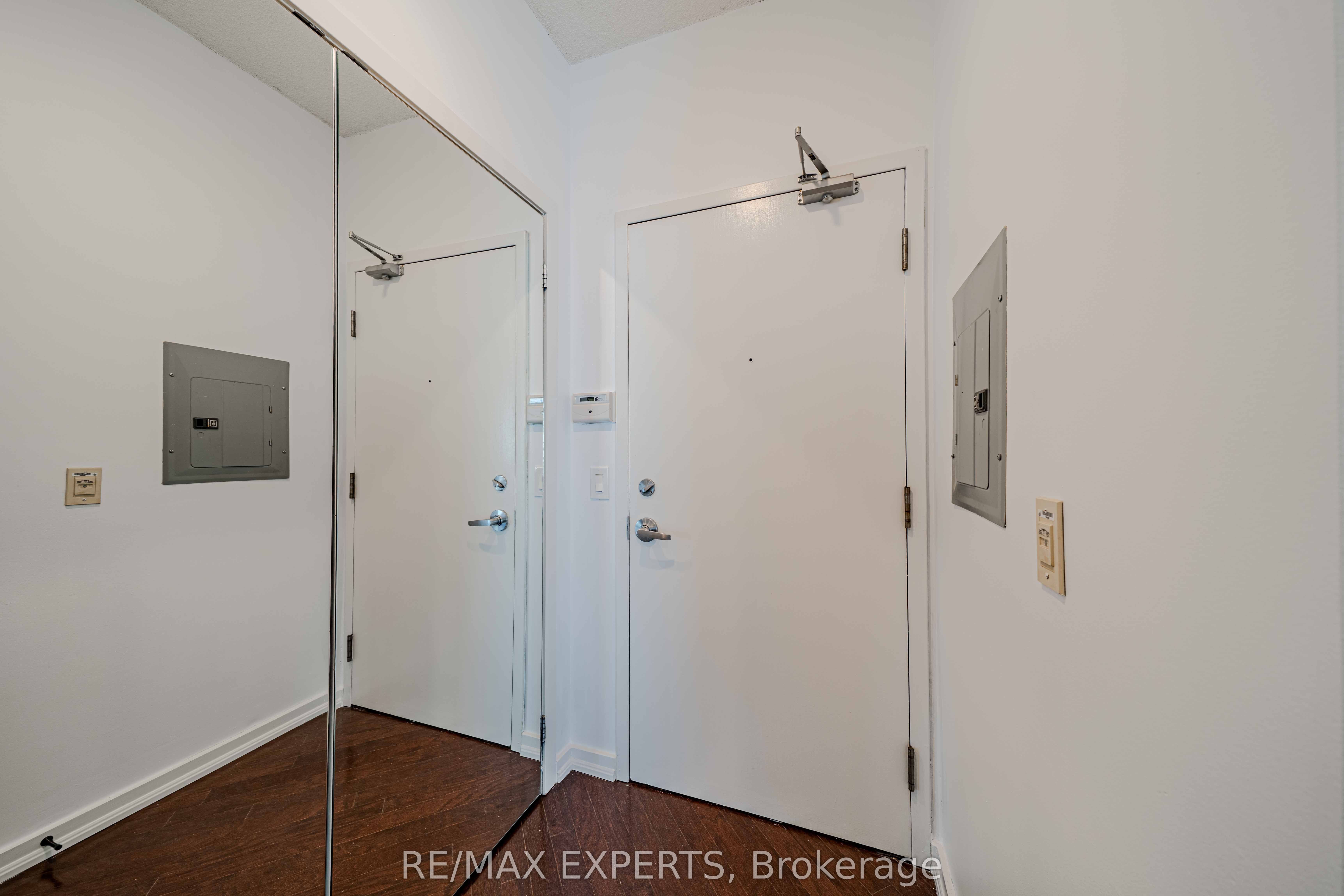 Additional image 6 of 2905-8 York Street, Toronto, ON, M5J 2Y2