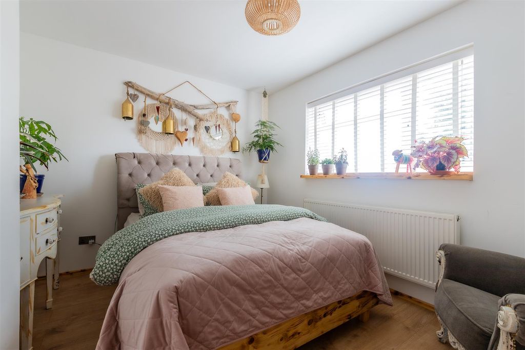 Additional image 8 of 3 bed property for saleHeol Carnau, Ely, Cardiff CF5