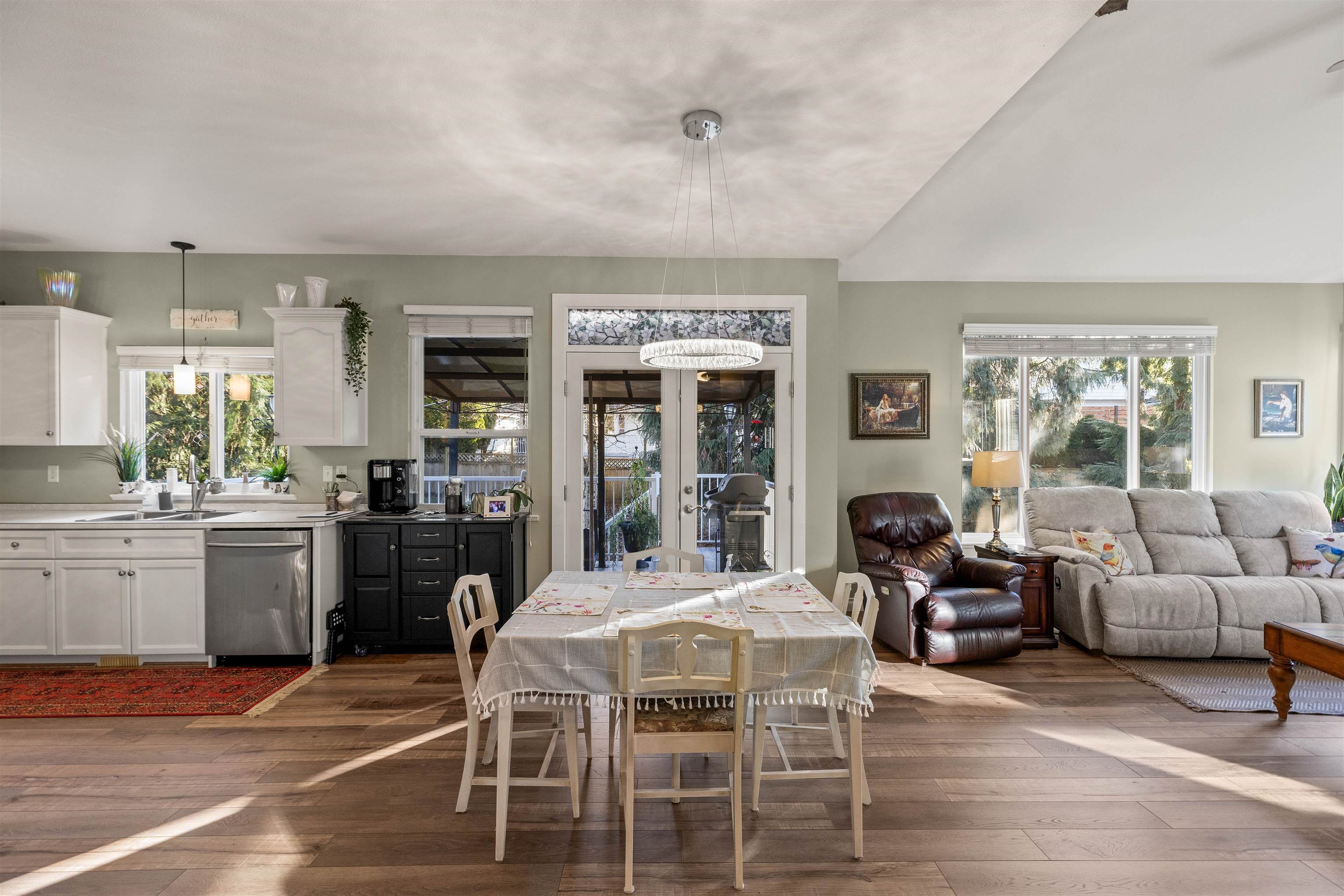 Additional image 3 of 32976 Hawthorne Avenue, Mission, BC, V2V 7C3