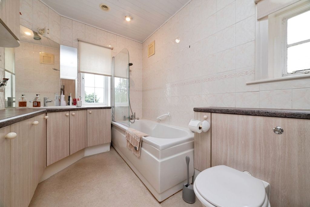 Additional image 13 of 4 bed detached house for saleChurch Road, Beverley HU17