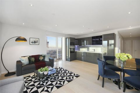 Glasshouse Gardens, London E20