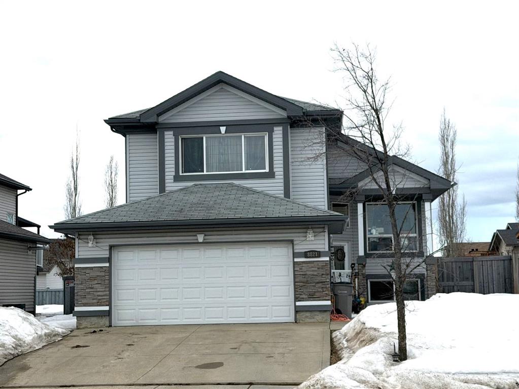8821 Lakeland Drive, Grande Prairie, AB, T8X 1V8