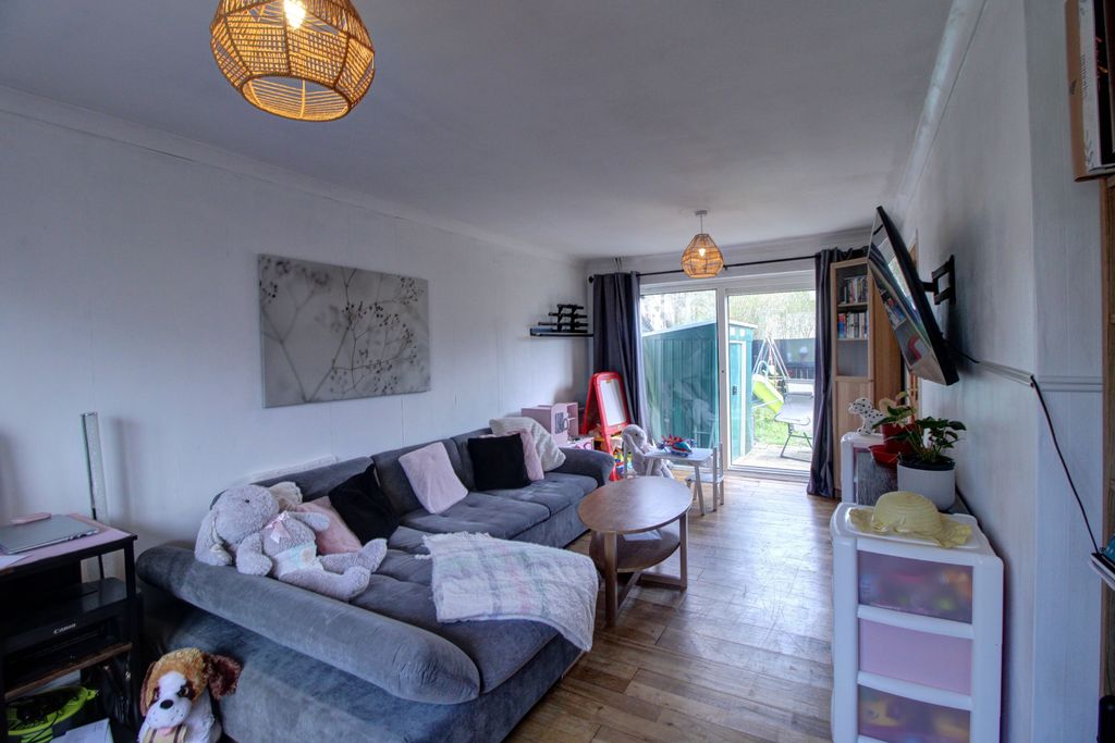 Additional image 2 of 3 bed terraced house for saleDarby Crescent, Ebbw Vale NP23