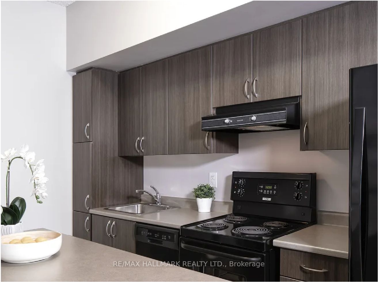 Additional image 4 of 1821-570 Bay Street, Toronto, ON, M5G 0B2