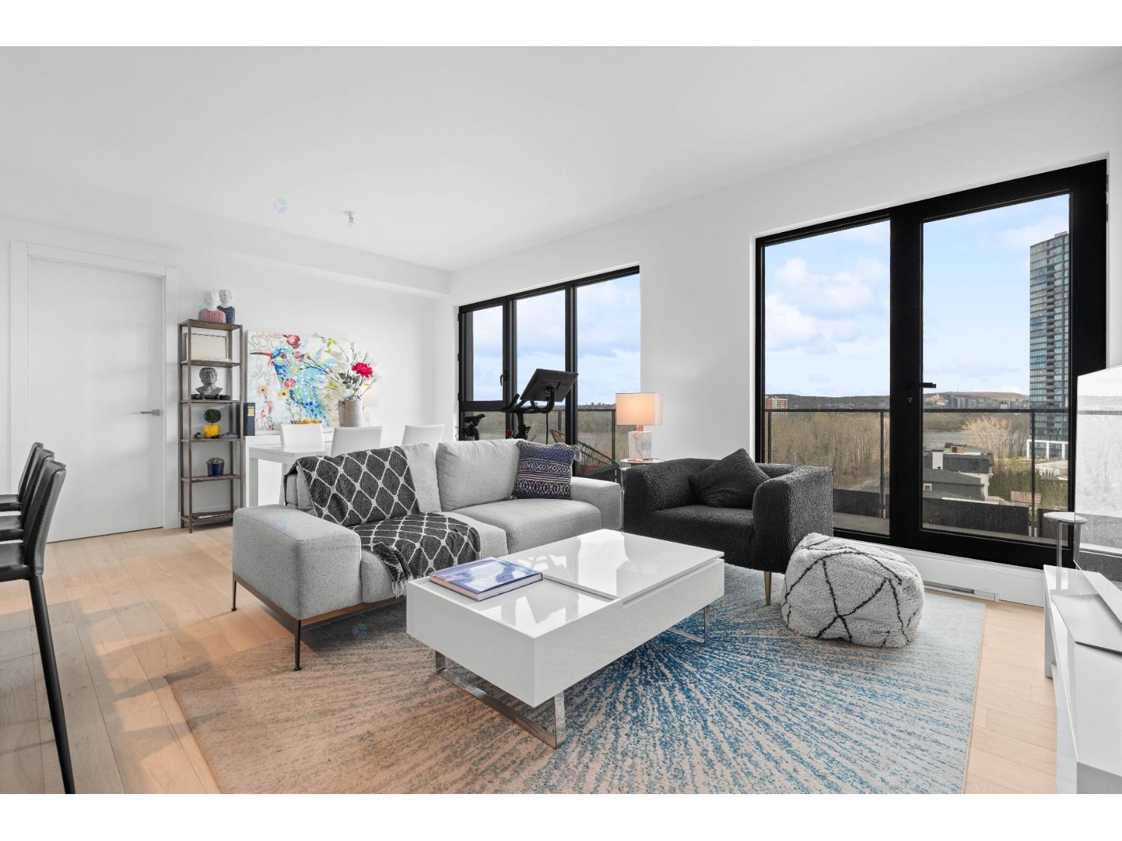 900 Rue André-Prévost