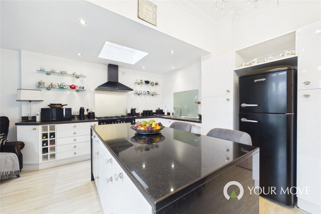 Additional image 8 of 4 bed semi-detached house for saleStation Road, Beccles, Suffolk NR34