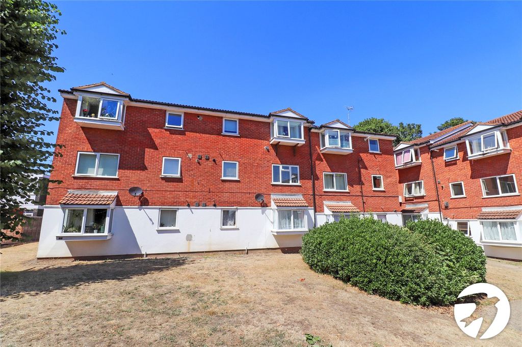 2 bed flat for saleHeathdene Drive, Belvedere DA17