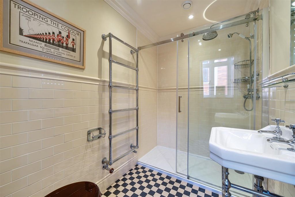 Additional image 11 of 2 bed flat for saleSouth Street, Bridport DT6