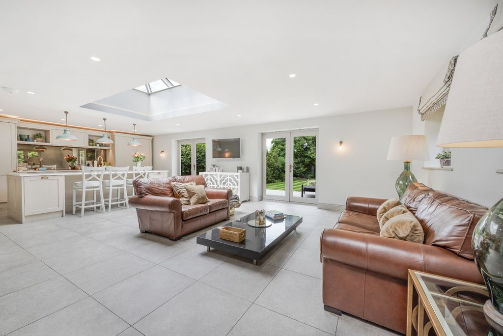 Additional image 2 of 5 bed detached house for saleWoodside Lane, Winkfield, Windsor, Berkshire SL4