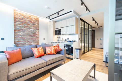 Hewett Street, London EC2A