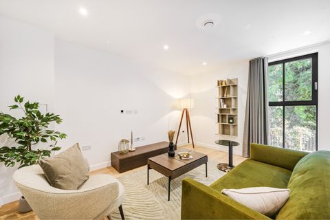 Twickenham Gateway, Bradshaw Close, Twickenham TW1
