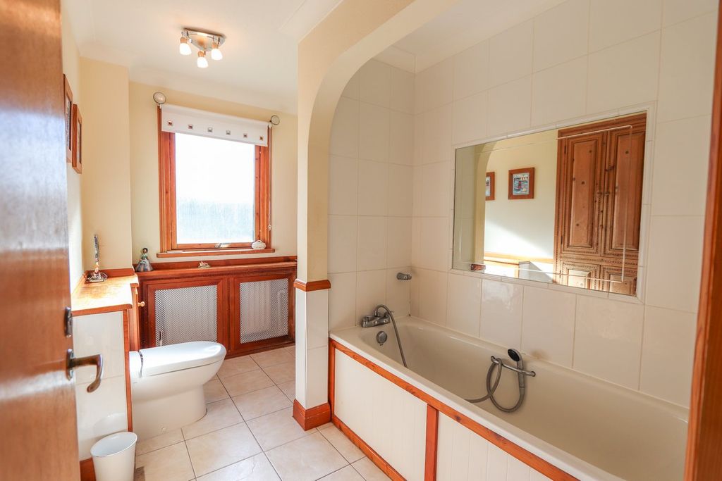 Additional image 9 of 3 bed detached bungalow for sale69 Hastings Road, Battle TN33